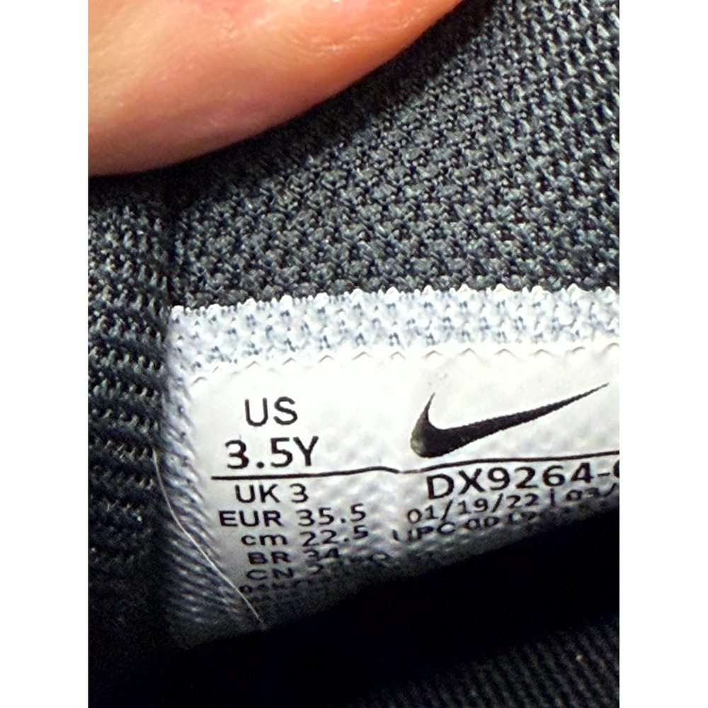 Nike Air Max Plus GS Dx9264-001 Kids 3.5 Sneaker Black Active Pink Mesh Shoes - Picture 8 of 9